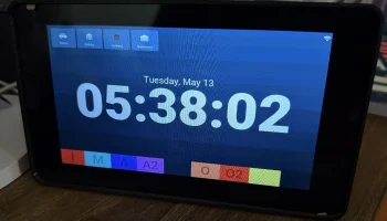Esp32-S3-Touch-7 Рамка для часов на тумбочке........