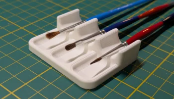 Подставка для кисточек 3х 1