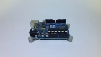 Подставка/держатель Arduino Uno