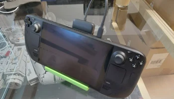Подставка Steam Deck с концентратором Anker 8 в 1 USB-C 1