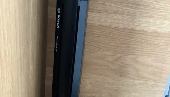 Зарядная док-станция Bosh Powertube с индикатором зарядки... 1