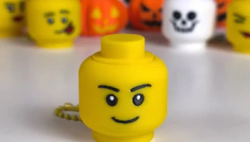 Брелок-кликер Lego Head Fidget Clicker 2
