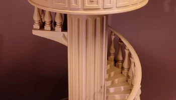 Антикварная башня для игры в кости...... 4