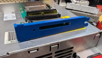 Кронштейн адаптера IBM PS/2 MCA CF и светодиодный адаптер... 1