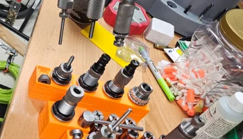 Держатели для перезарядных матриц для различных калибров... 2