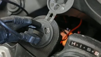 Мотоциклетный держатель для зарядного устройства USB и ин... 1