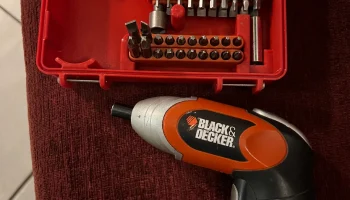 Коробка для беспроводной отвертки Black & Decker LI3000.... 5