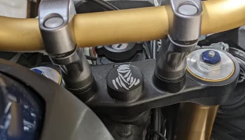 Крышка гайки рулевого стержня Honda............ 2