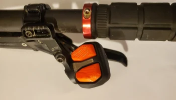 Замена крышки кнопки модуля Sram AXS Ultimate Pod...