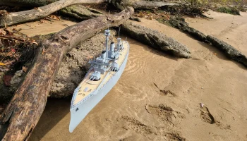 Масштаб 1:100, радиоуправляемый корабль HMS Dreadnought 1... 1