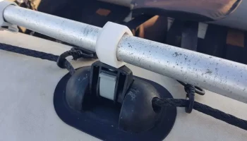 Держатель весла Bombard старого образца (редкая конструкц...