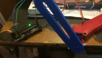 Направляющая нити филаструдера Arduino с креплением для с...
