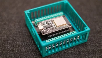 Корпус для коммутационной платы ESP32........ 3