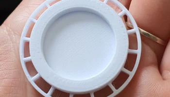 Подставки для пасхальных яиц спицами и крючком......... 4