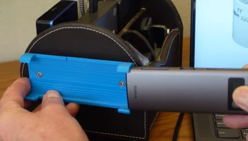Кронштейн для компьютерного USB-концентратора......