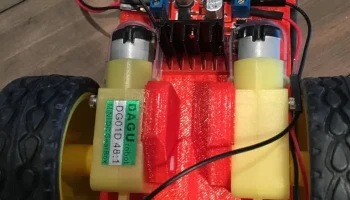 Компактное шасси робота Arduino 5