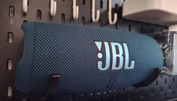 Крючок для крепления JBL Charge 5 Skadis