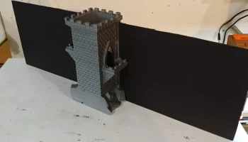 D&D Dice Tower и экран DM с каналами диаметром 5 мм