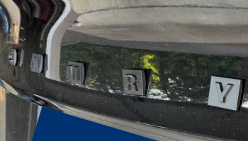 Комплект для переоборудования Tesla в Toyota............ 3
