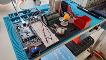 Стартовый комплект ELEGOO R3 Bench V2 7