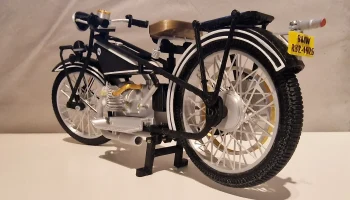 Мотоцикл BMW R32 1925 года выпуска, масштаб 1:6,5. Дизайнер  7