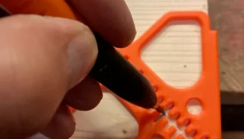 Приспособление для разметки углов для быстрого сверления....