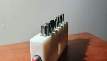 Пластиковый битовый драйвер 2