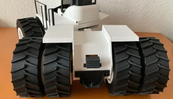 Трактор Big Bud 700 выпуска 2023-2024 гг., масштаб 1:16. 3