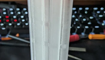 P-SAT, печатный журнал Slim Angled Talon Magazine