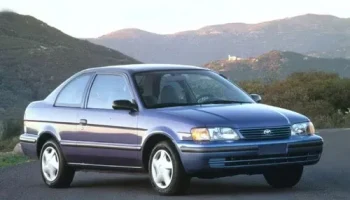 Кнопка защелки перчаточного ящика Toyota Tercel............ 7