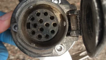 Монтажный кронштейн для прицепа своими руками для Volvo S.. 2