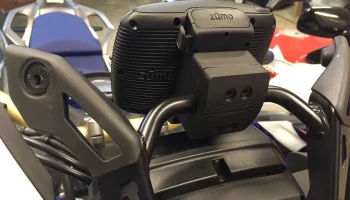 Компактный кронштейн Garmin Zumo для Honda Africa Twin...... 1