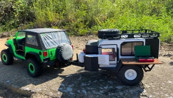 Радиоуправляемая модель внедорожника Rock Hopper в масштабе  4