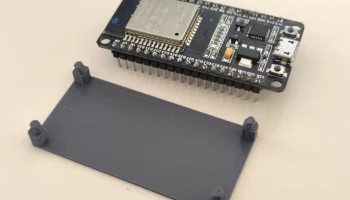Минимальный держатель/крепление ESP 32 без инструментов д.. 2