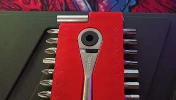 Комбинация EDC BitKit и мини-трещотки 1