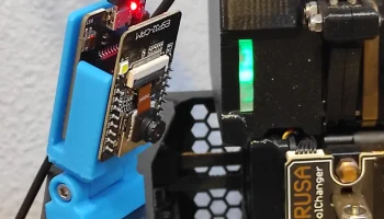 Простое крепление ESP32 CAM