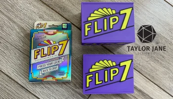 Компактная дорожная коробка Flip 7 (версия Tuckbox) 4