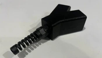 Переход Powercon на "компьютерную вилку" IEC13 с разгрузк... 1