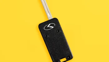 Ключ KIA с RFID-брелком иммобилайзера............ 3