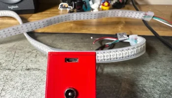 Коробка ESP32 с крышкой и вырезом для заглушки ствола...... 1