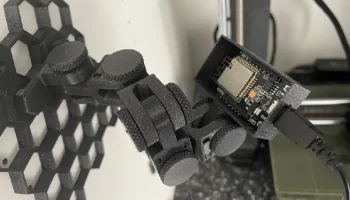 ESP32 CAM со встроенным USB для шарнирного рычага........ 1