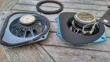 Корзина динамика задней двери Toyota JZX90 для установки ... 1