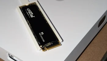 Лоток SSD M.2 для оптоволокна UniFi Cloud Gateway. 1