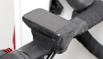 Крепление Wahoo ELEMNT Roam V2 для Canyon CP07 Cockpit CF... 2