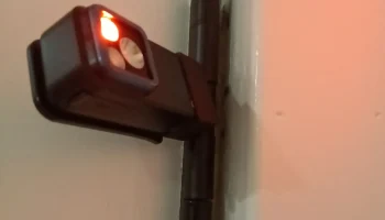 Магнитное основание для OLIGHT Oclip Pro...... 4