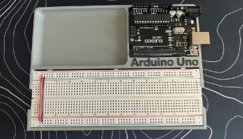 Arduino Uno/держатель макетной платы