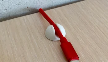 Держатель кабеля 7