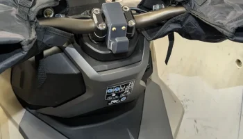 Крючок на руль "Слон" для Honda ADV160 4