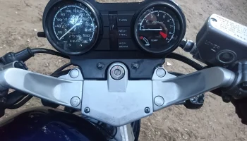 Крышка блока предохранителей HONDA NTV650 Revere (RC33).....