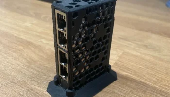 Оранжевый корпус Pi R2S